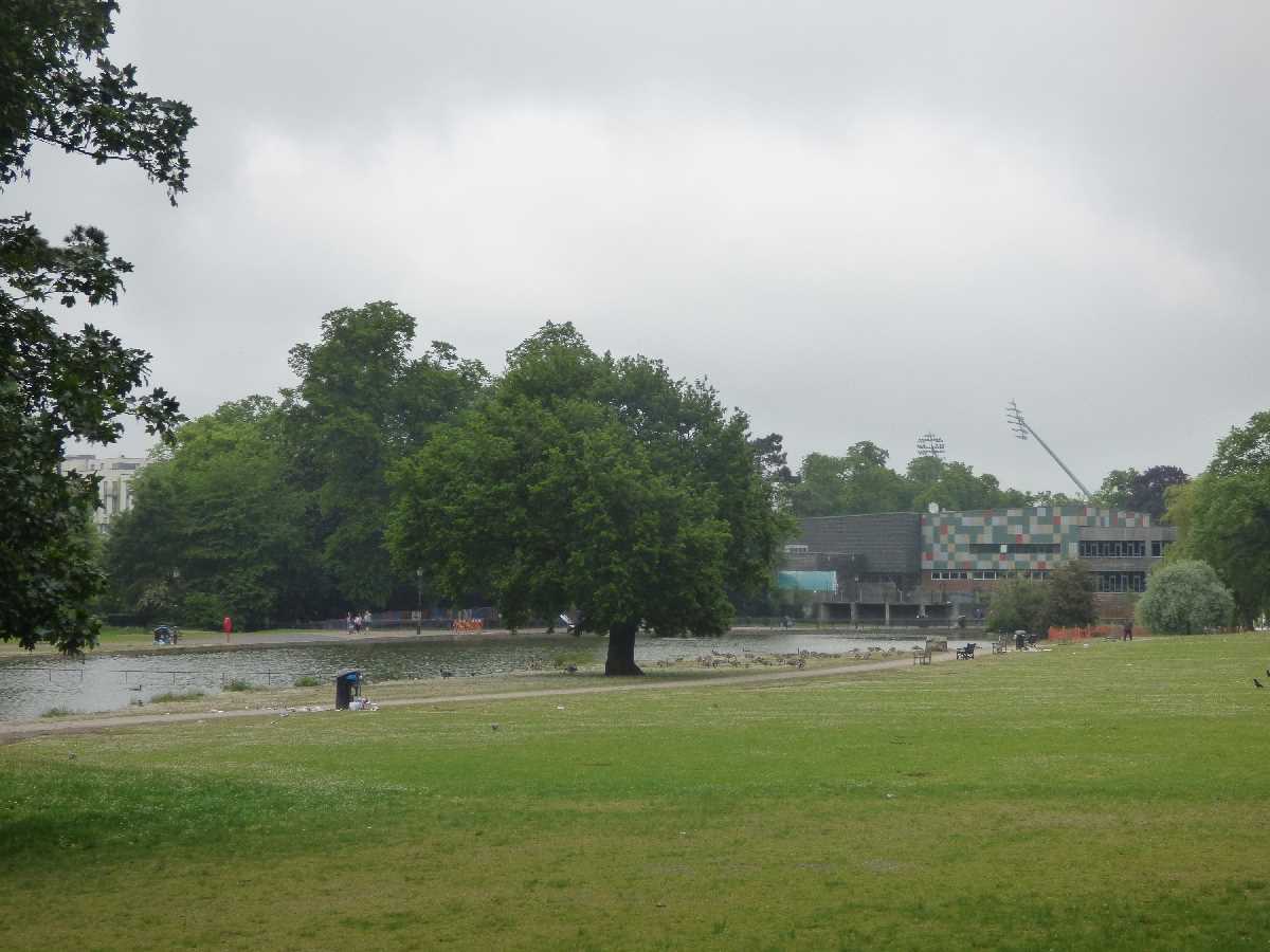 Boating Lake with water at Cannon Hill Park (June 2021)